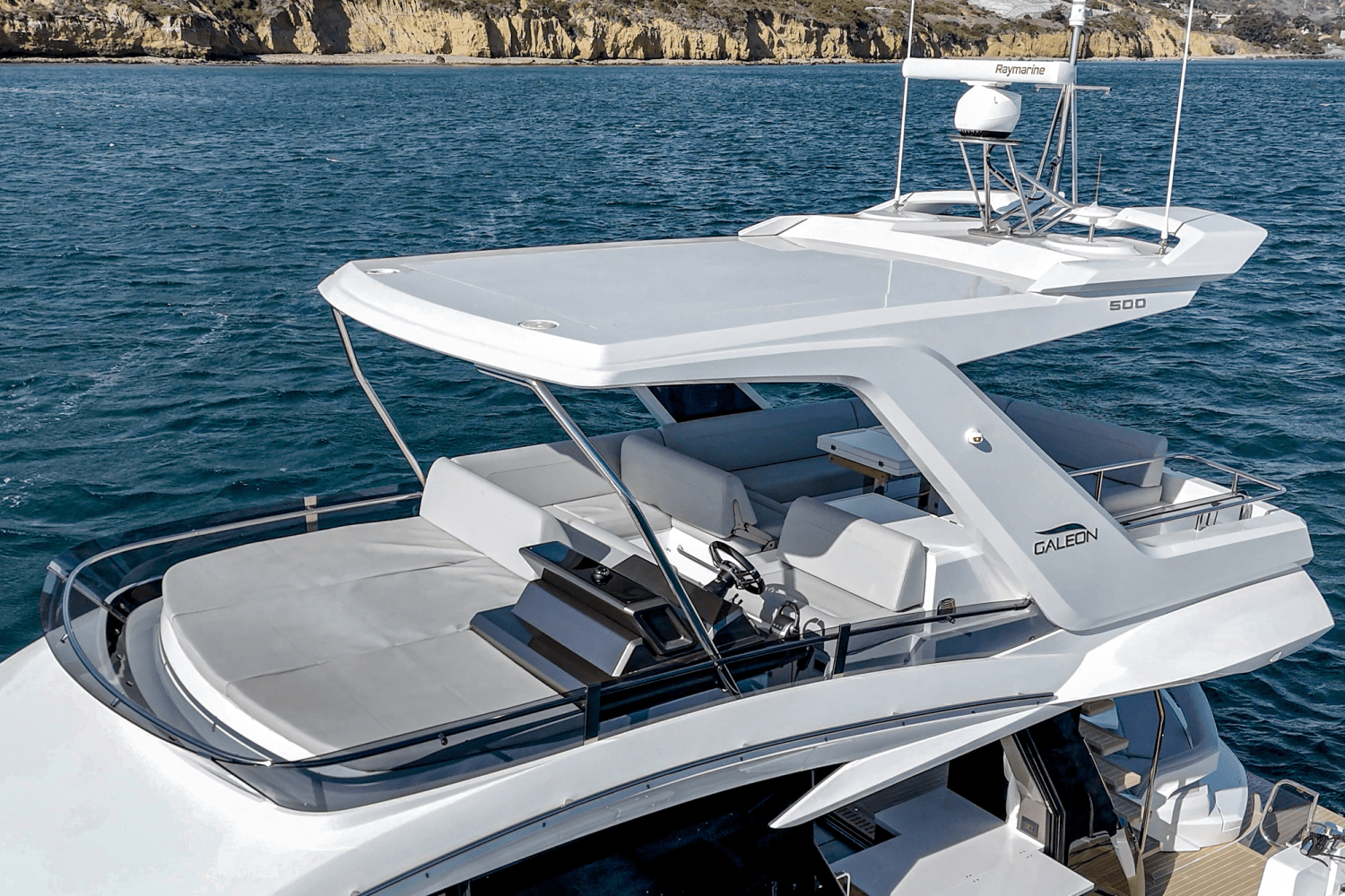 2025 Galeon 500 FLY Image Thumbnail #9