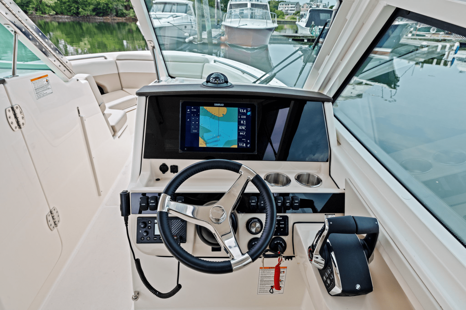 2025 Boston Whaler 280 Vantage Image Thumbnail #18