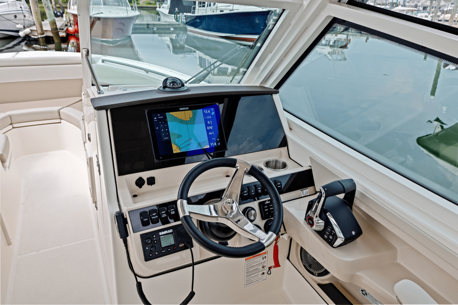 2025 Boston Whaler 280 Vantage Image Thumbnail #17