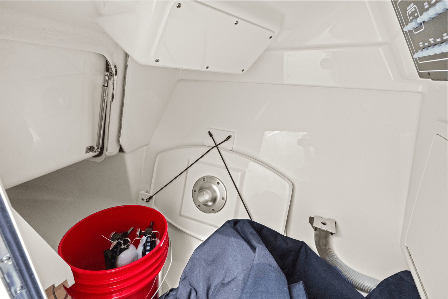 2025 Boston Whaler 280 Vantage Image Thumbnail #26