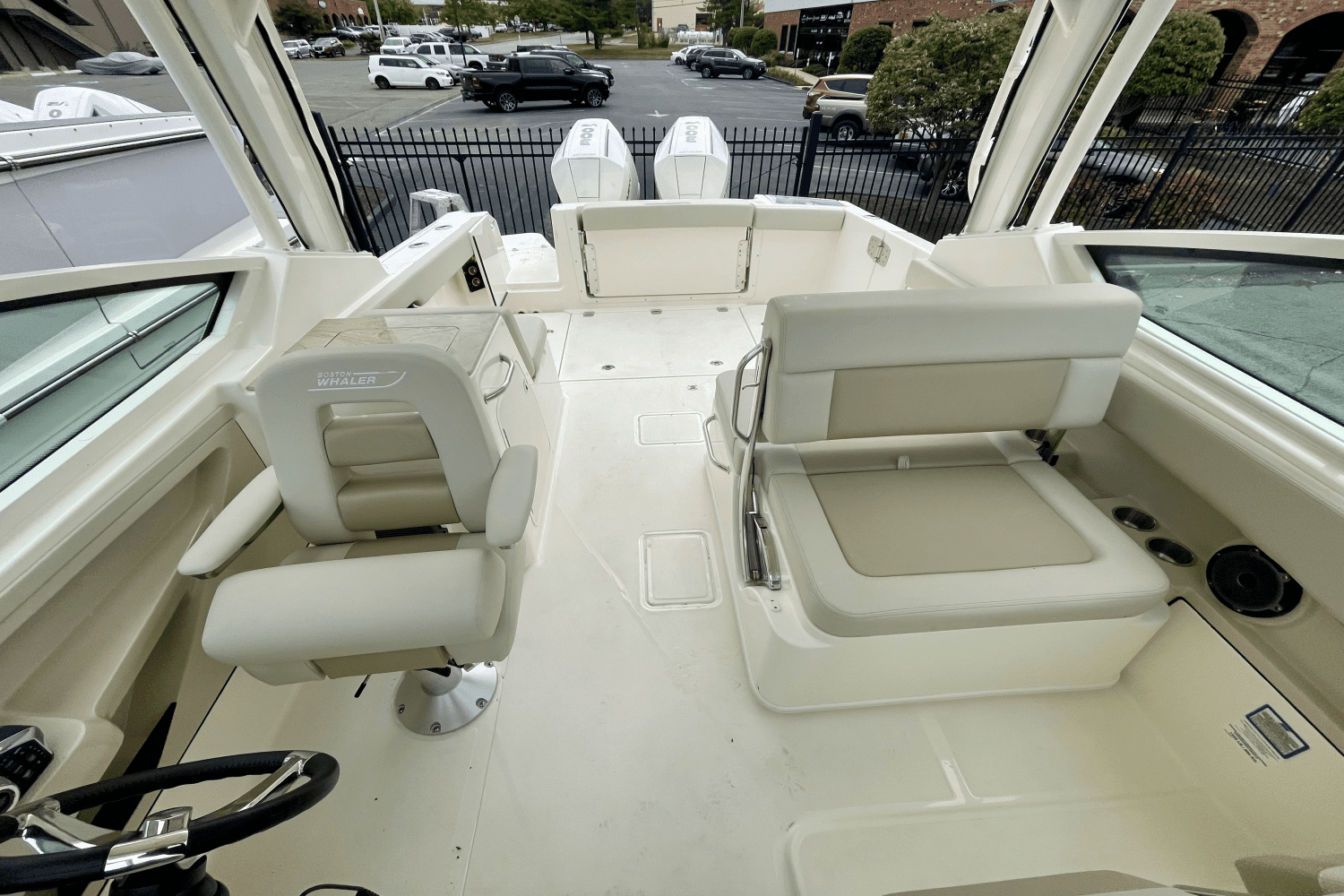 2025 Boston Whaler 280 Vantage Image Thumbnail #26