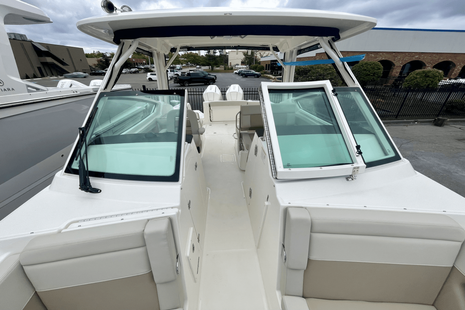 2025 Boston Whaler 280 Vantage Image Thumbnail #30