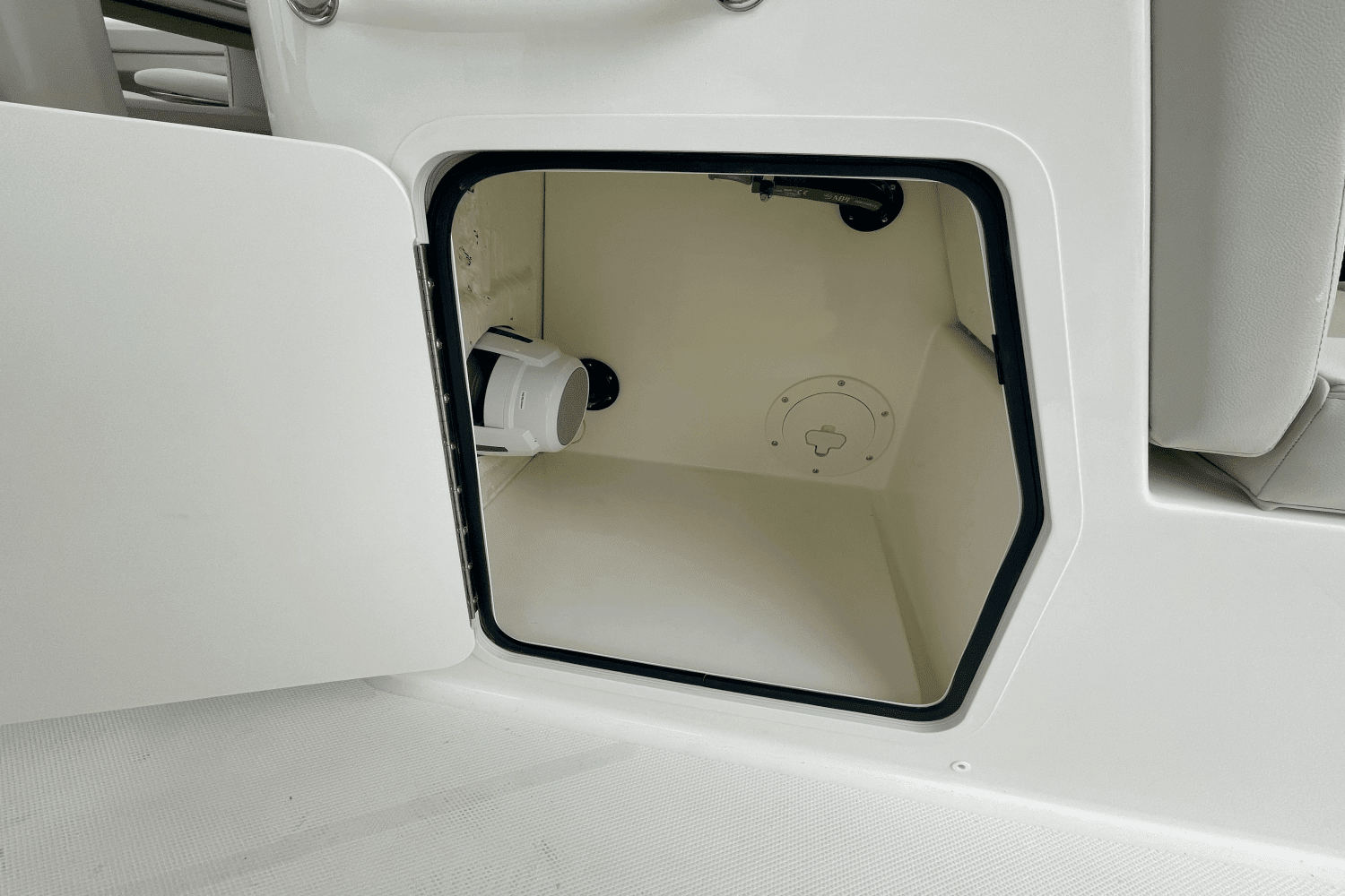 2025 Boston Whaler 280 Vantage Image Thumbnail #14
