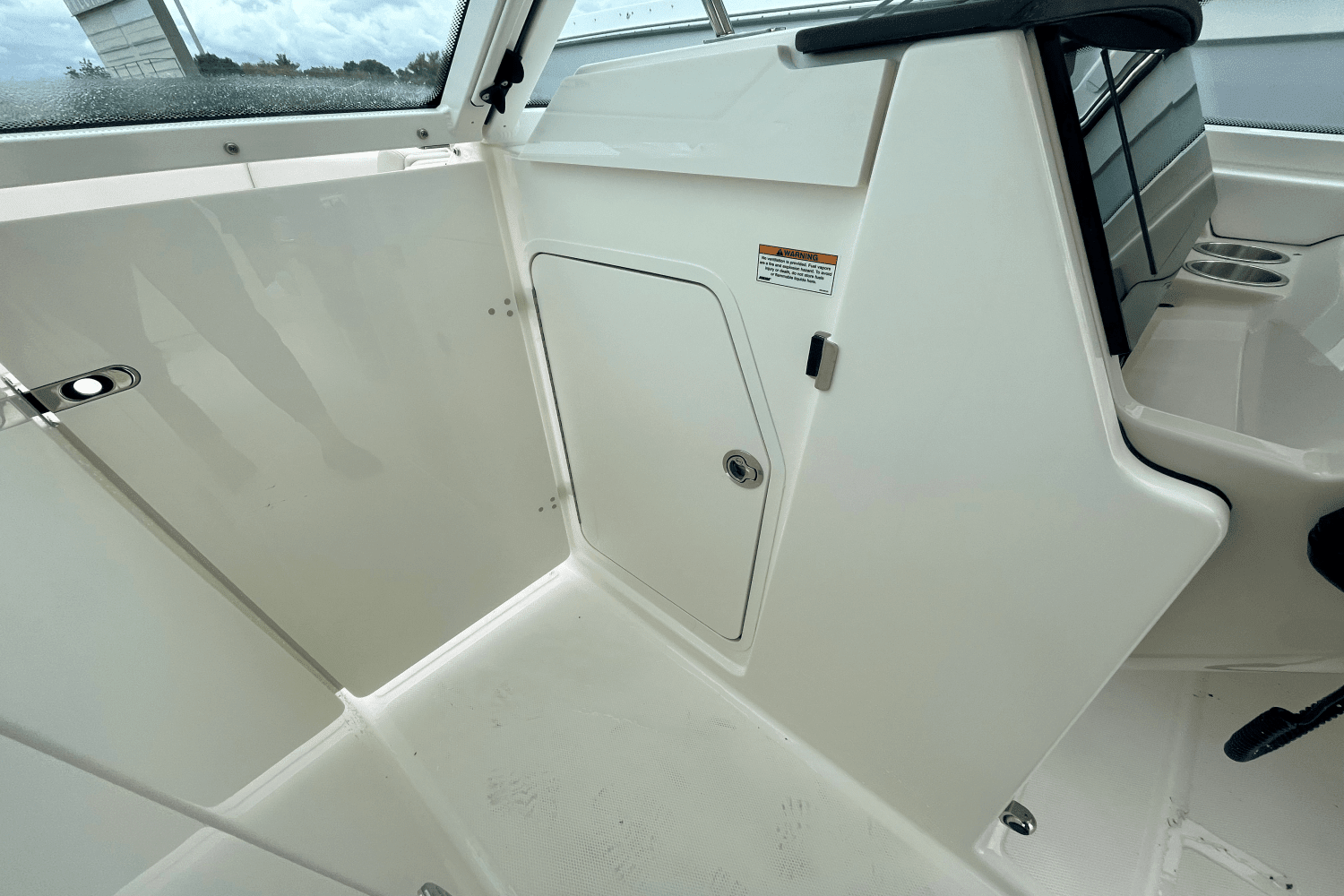 2025 Boston Whaler 280 Vantage Image Thumbnail #28