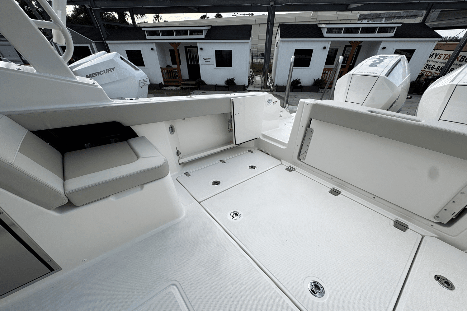 2025 Boston Whaler 280 Vantage Image Thumbnail #2
