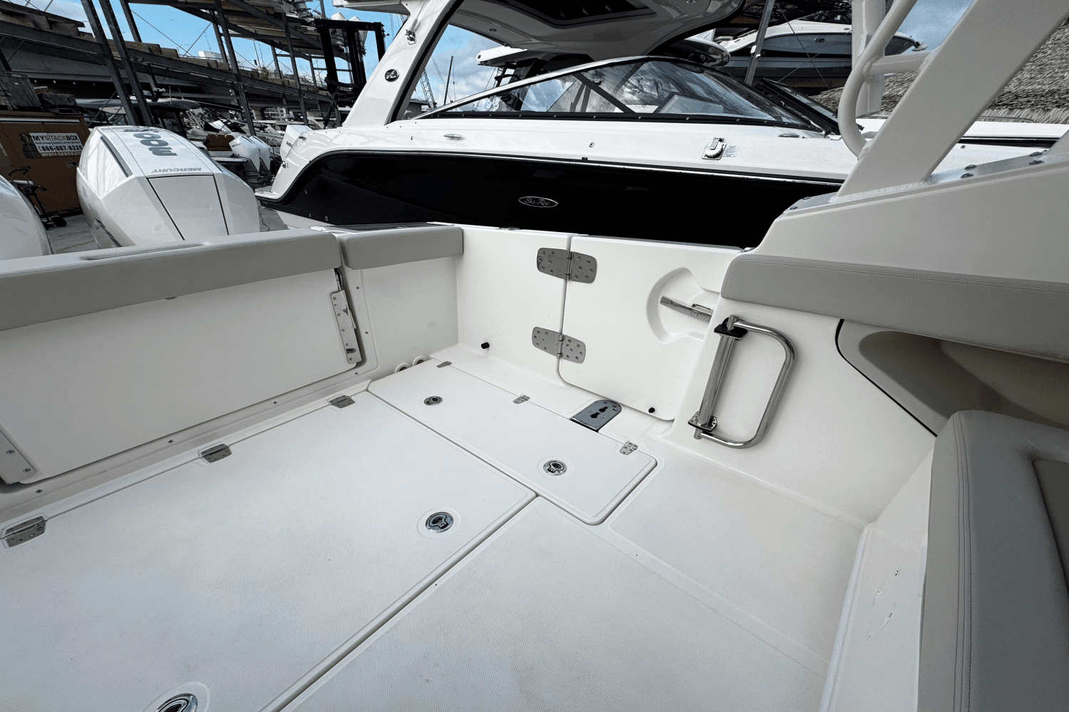2025 Boston Whaler 280 Vantage Image Thumbnail #3