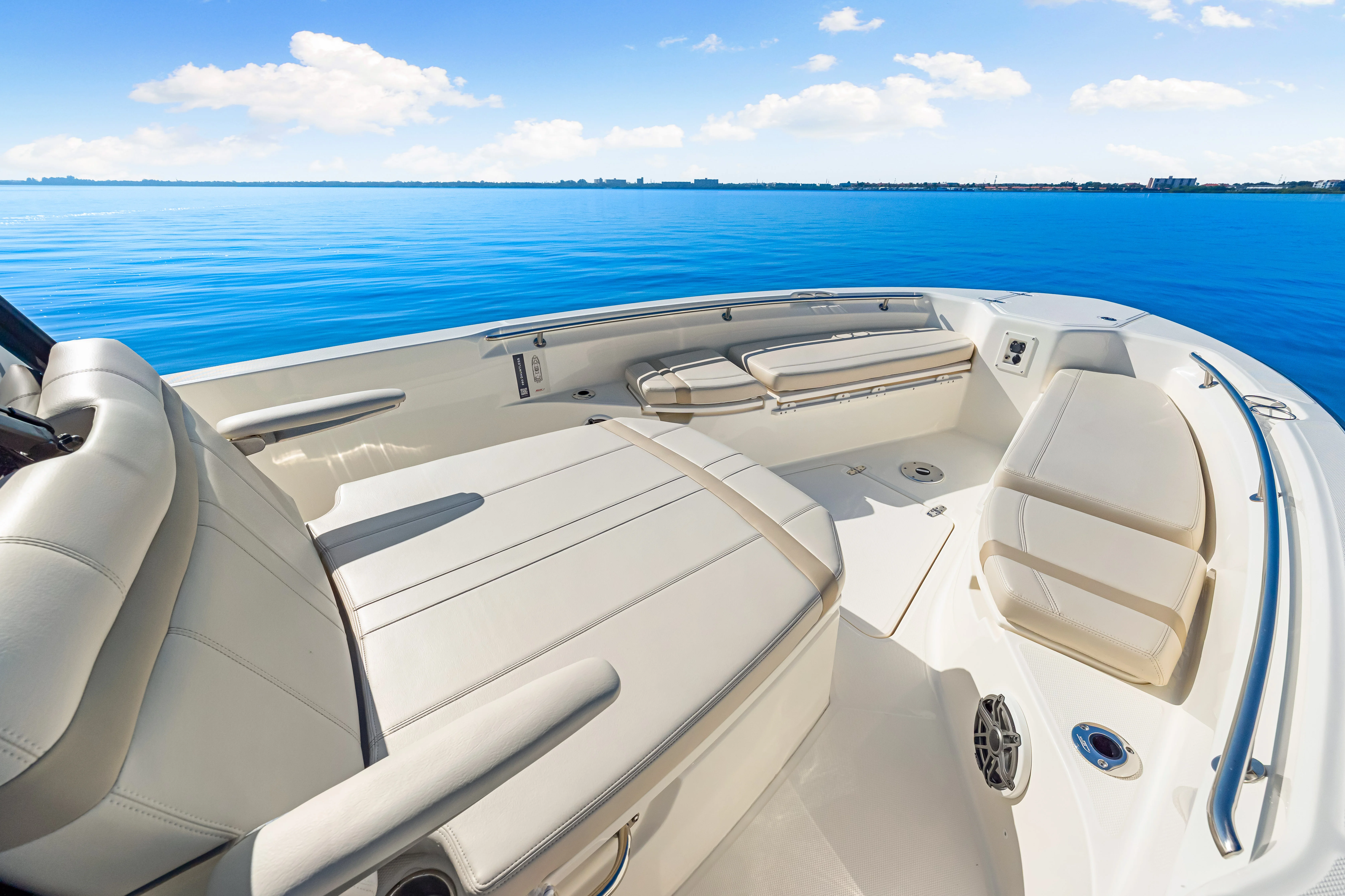 2025 Boston Whaler 280 Dauntless Image Thumbnail #23