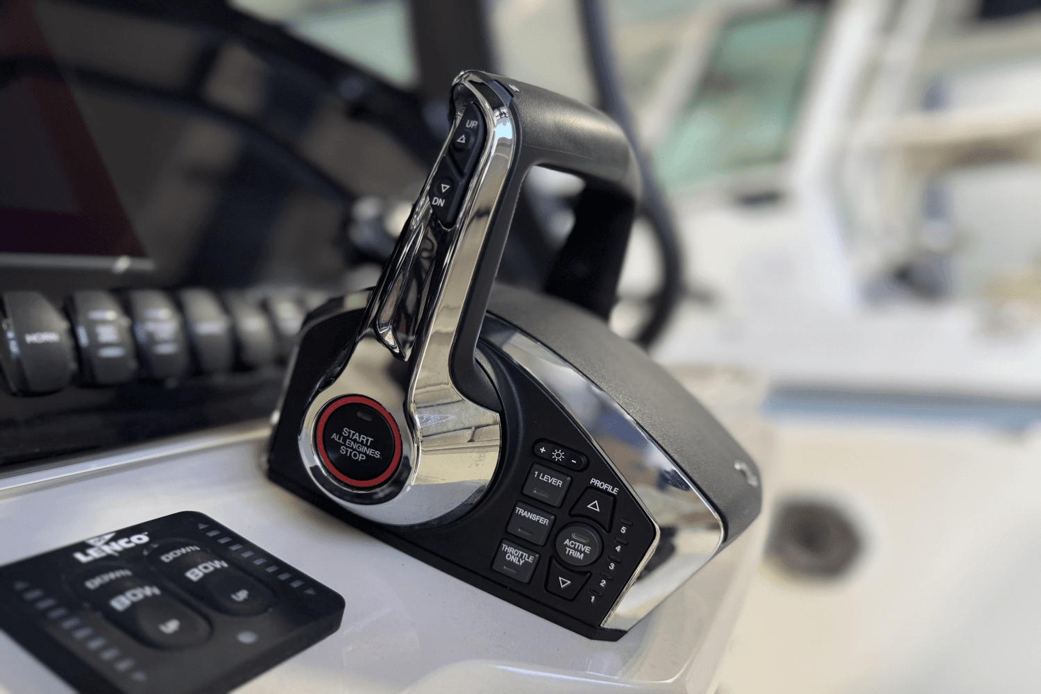 2025 Boston Whaler 280 Dauntless Image Thumbnail #5