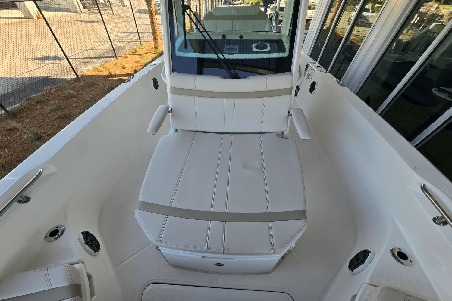 2025 Boston Whaler 280 Dauntless Image Thumbnail #30