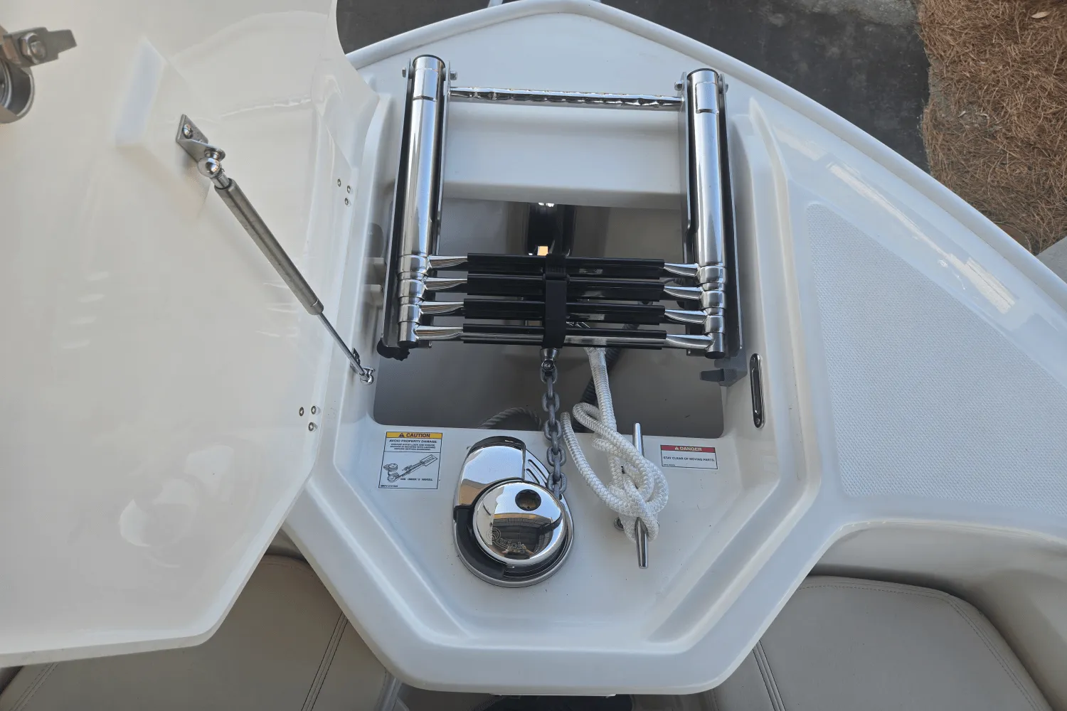 2025 Boston Whaler 280 Dauntless Image Thumbnail #37