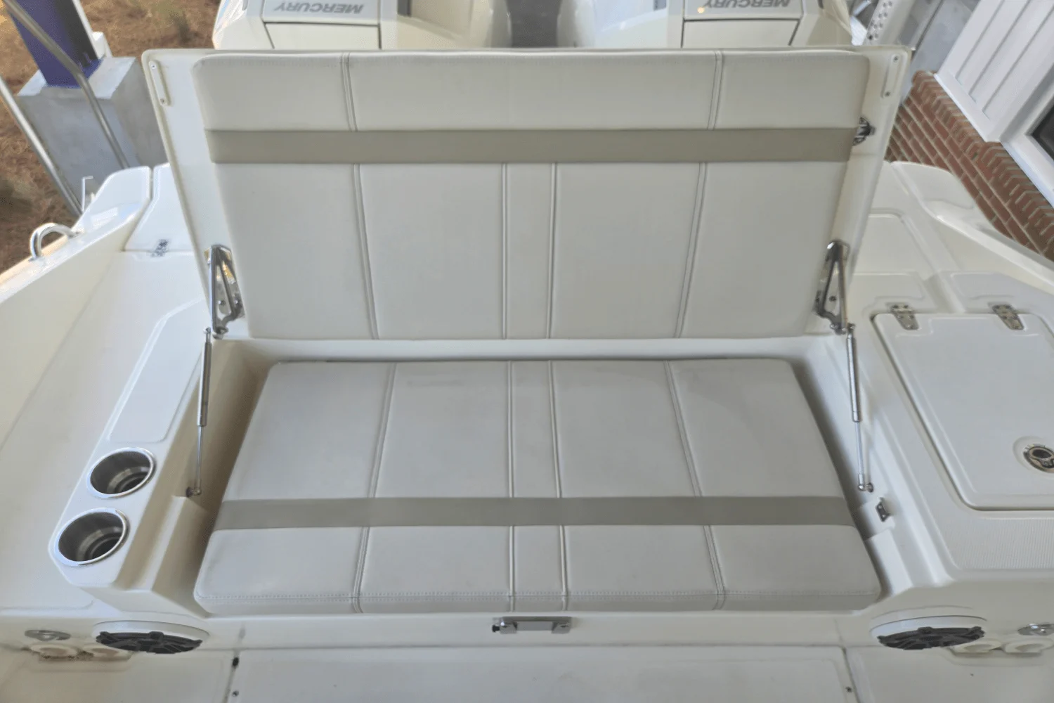 2025 Boston Whaler 280 Dauntless Image Thumbnail #6