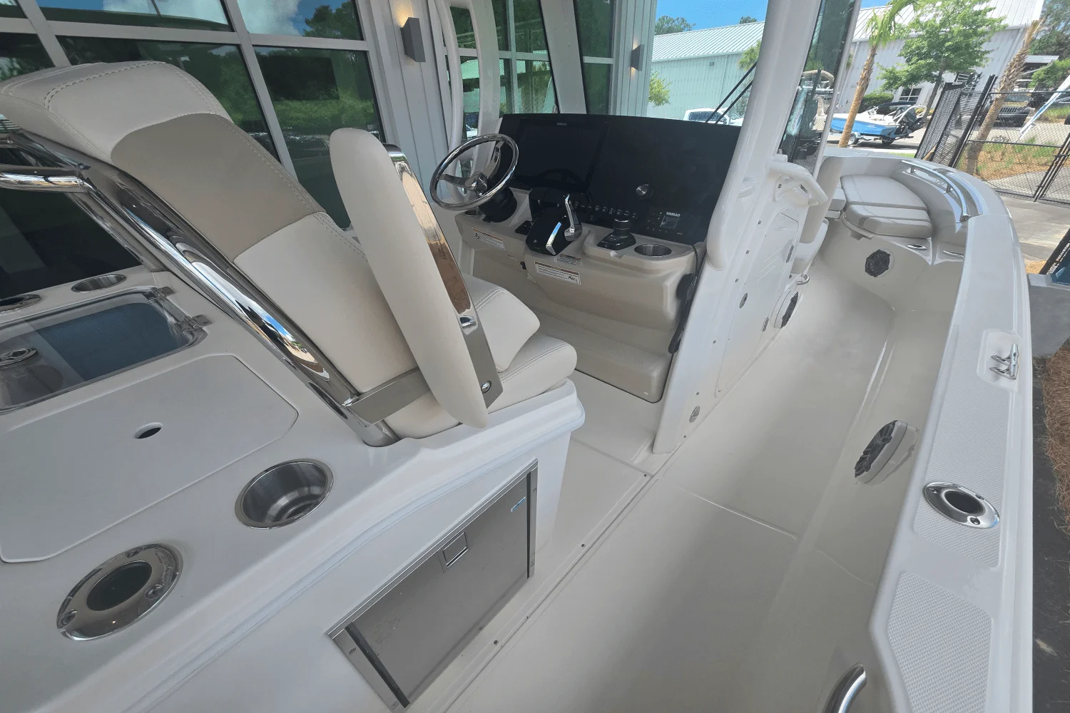 2025 Boston Whaler 280 Dauntless Image Thumbnail #19