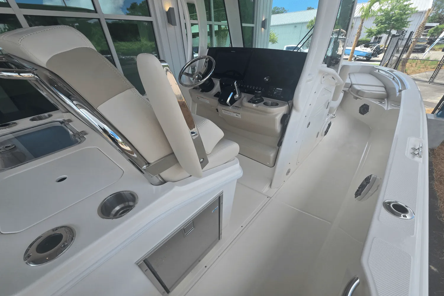 2025 Boston Whaler 280 Dauntless Image Thumbnail #19