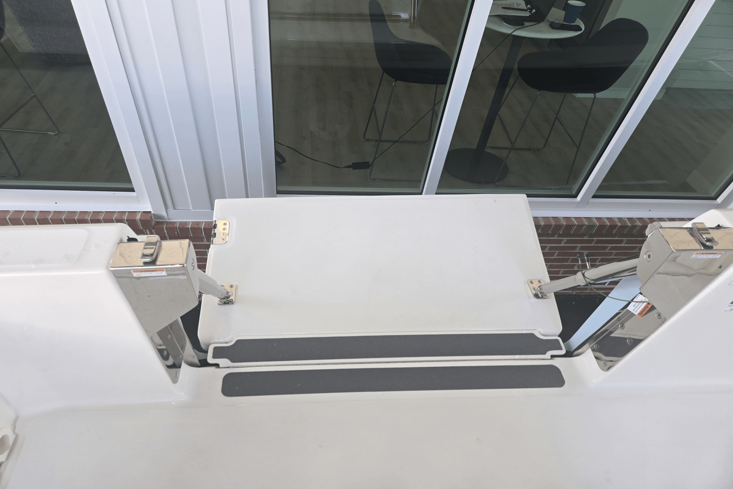 2025 Boston Whaler 280 Dauntless Image Thumbnail #11