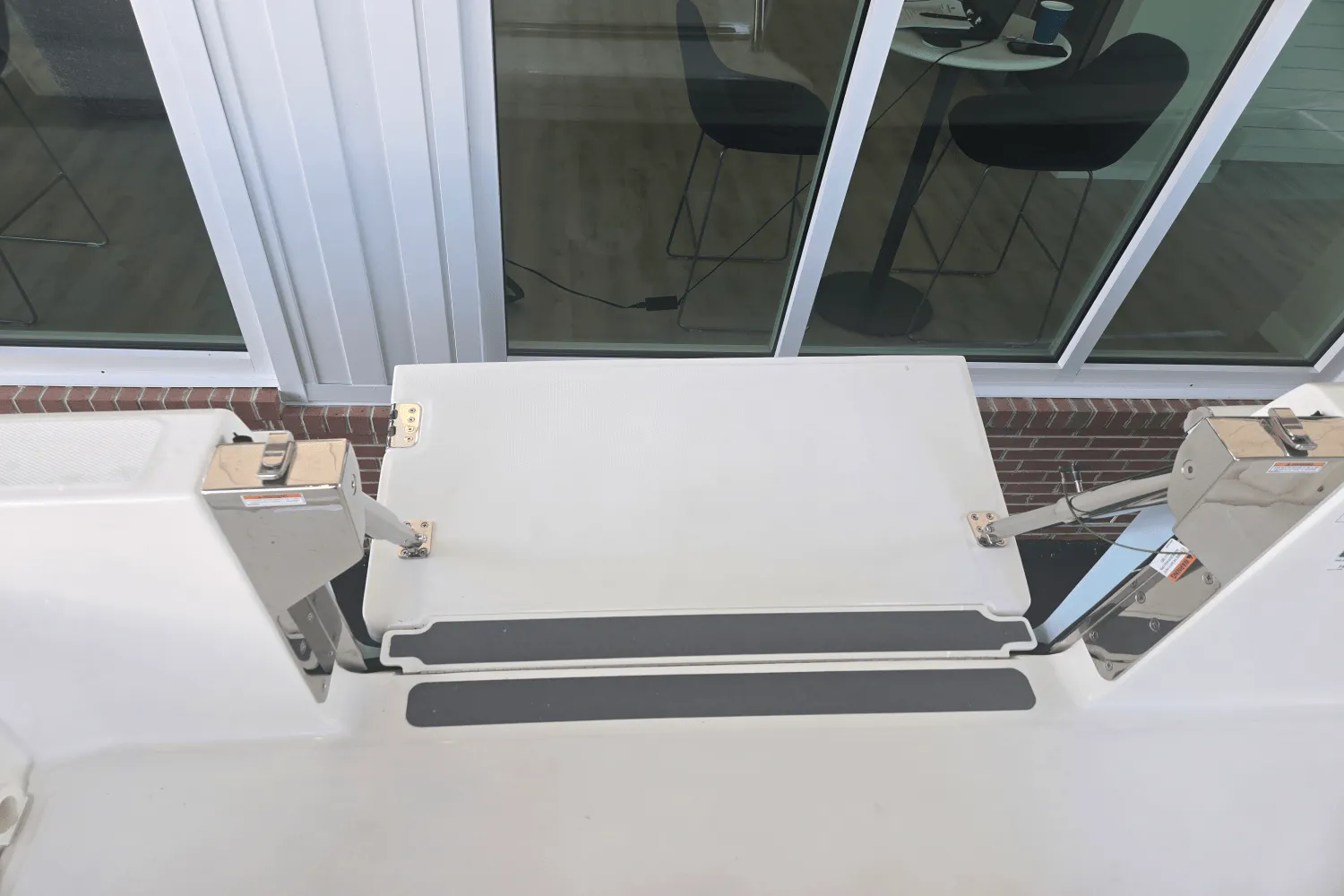 2025 Boston Whaler 280 Dauntless Image Thumbnail #11