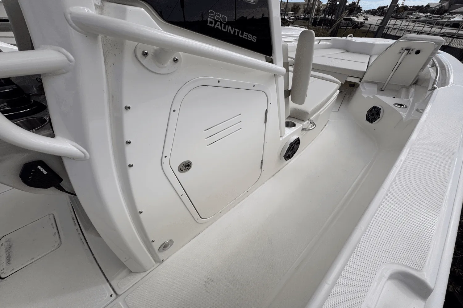 2025 Boston Whaler 280 Dauntless Image Thumbnail #12