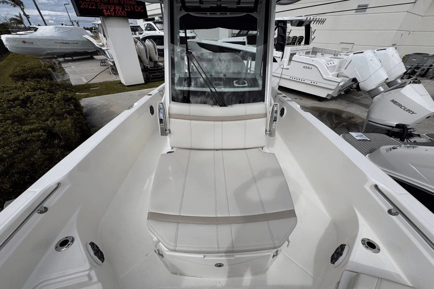 2025 Boston Whaler 280 Dauntless Image Thumbnail #14