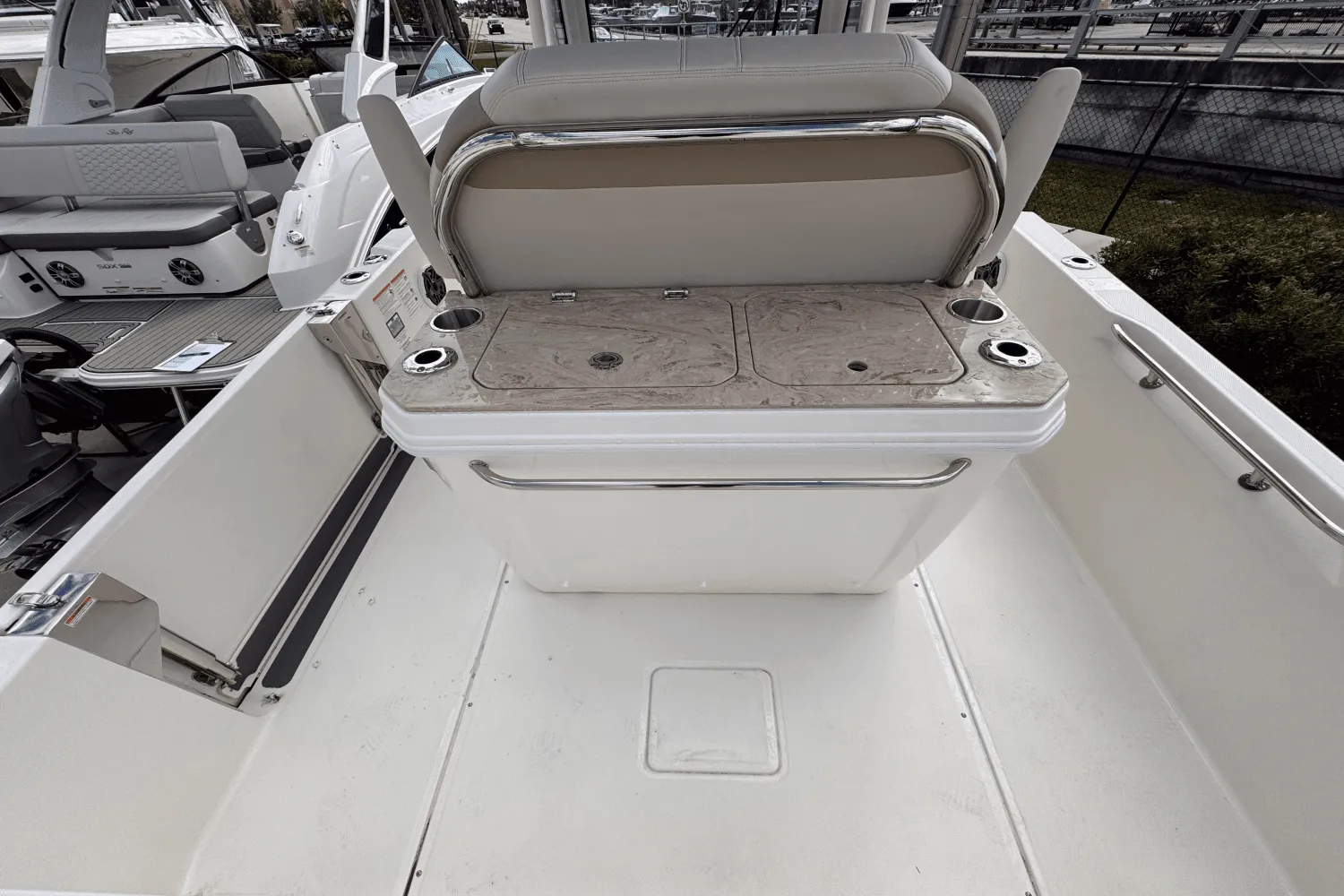 2025 Boston Whaler 280 Dauntless Image Thumbnail #7