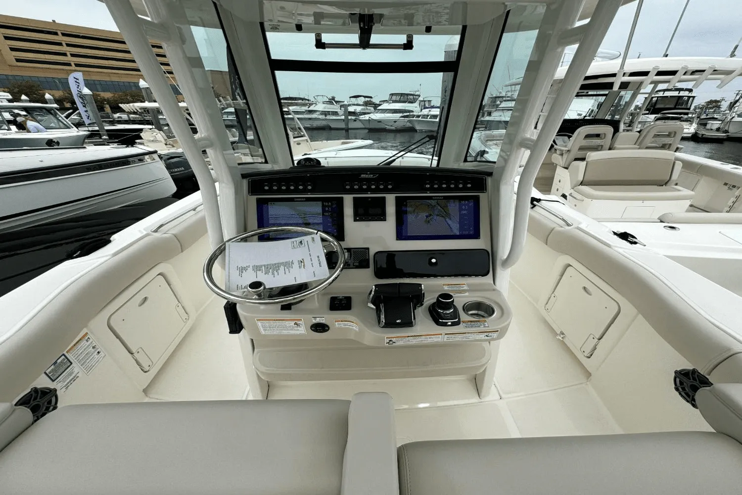 2025 Boston Whaler 280 Outrage Image Thumbnail #21