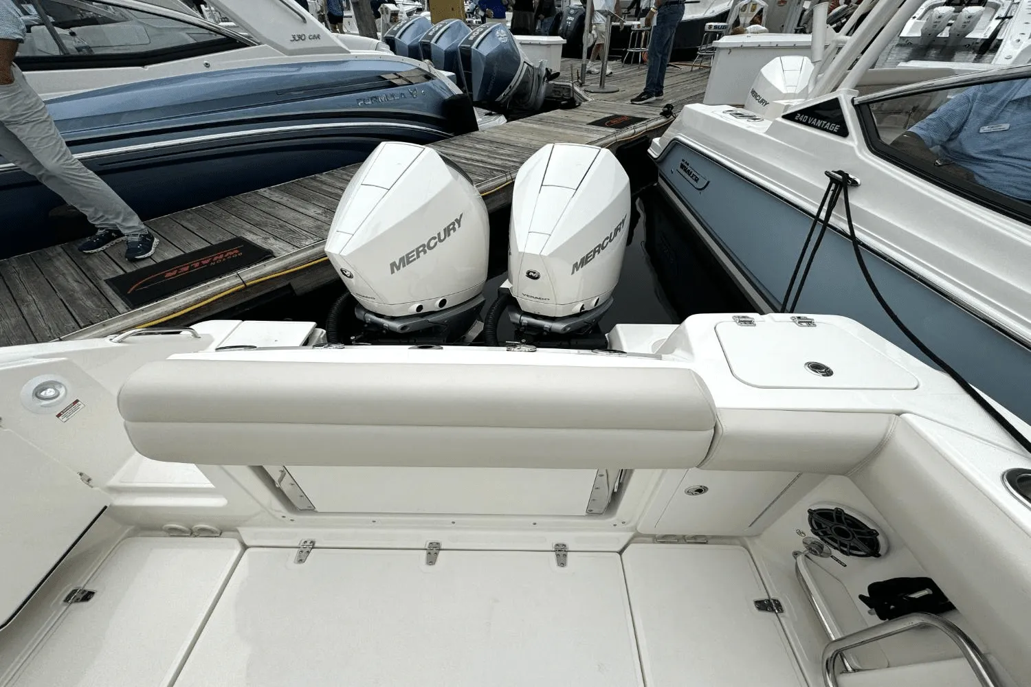 2025 Boston Whaler 280 Outrage Image Thumbnail #5