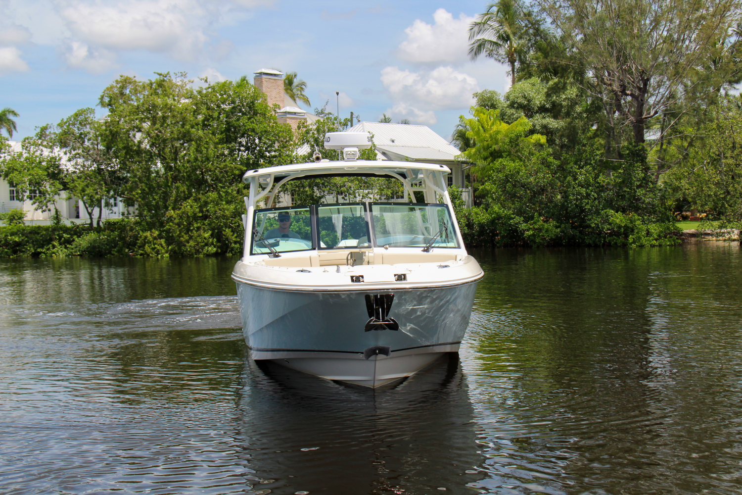 2025 Boston Whaler 320 Vantage Image Thumbnail #8