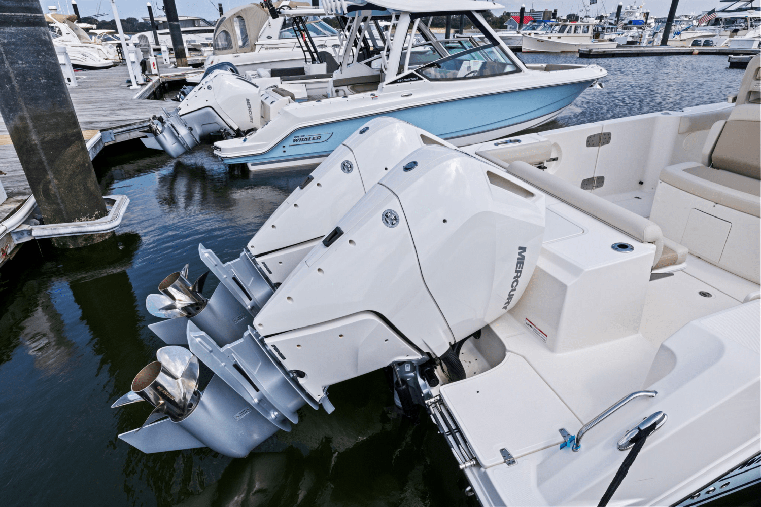 2025 Boston Whaler 330 Outrage Image Thumbnail #9