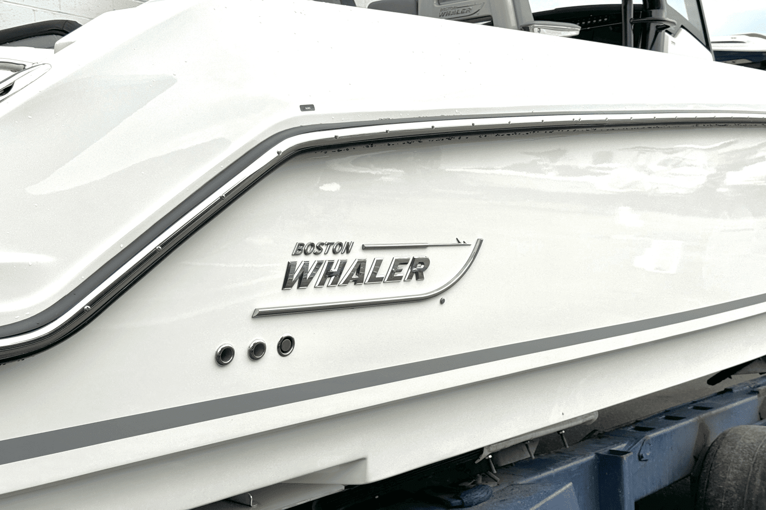 2025 Boston Whaler 330 Outrage Image Thumbnail #7