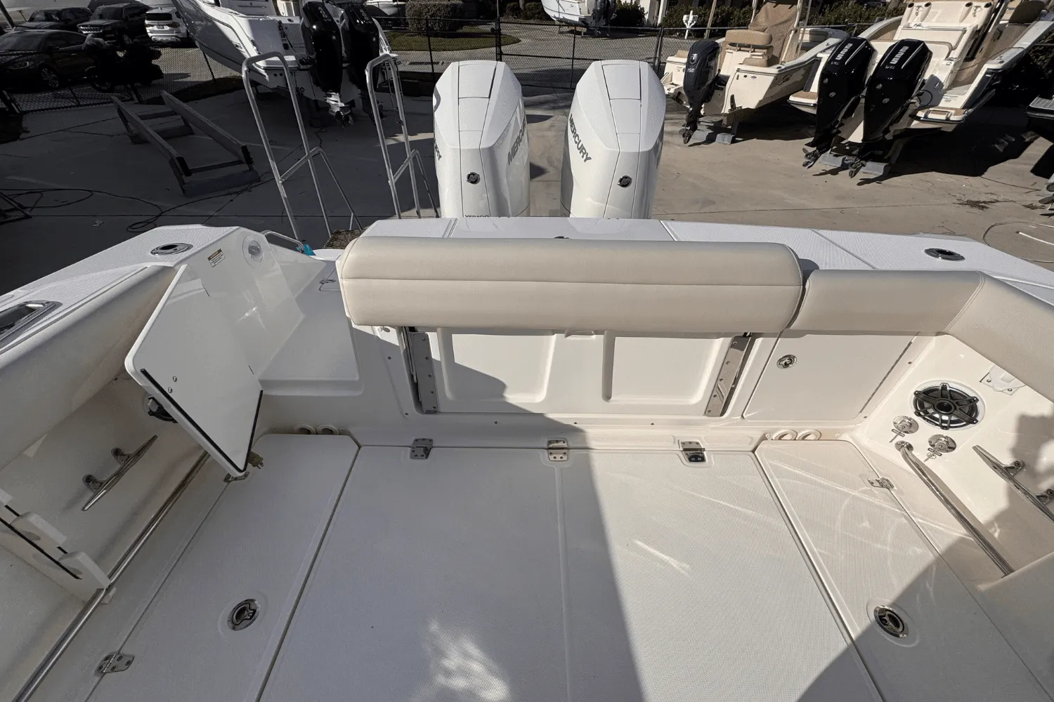 2025 Boston Whaler 330 Outrage Image Thumbnail #8