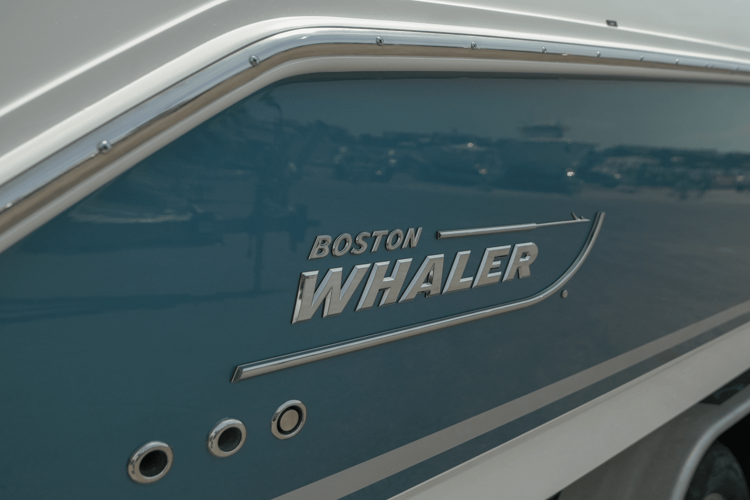 2025 Boston Whaler 330 Outrage Image Thumbnail #3