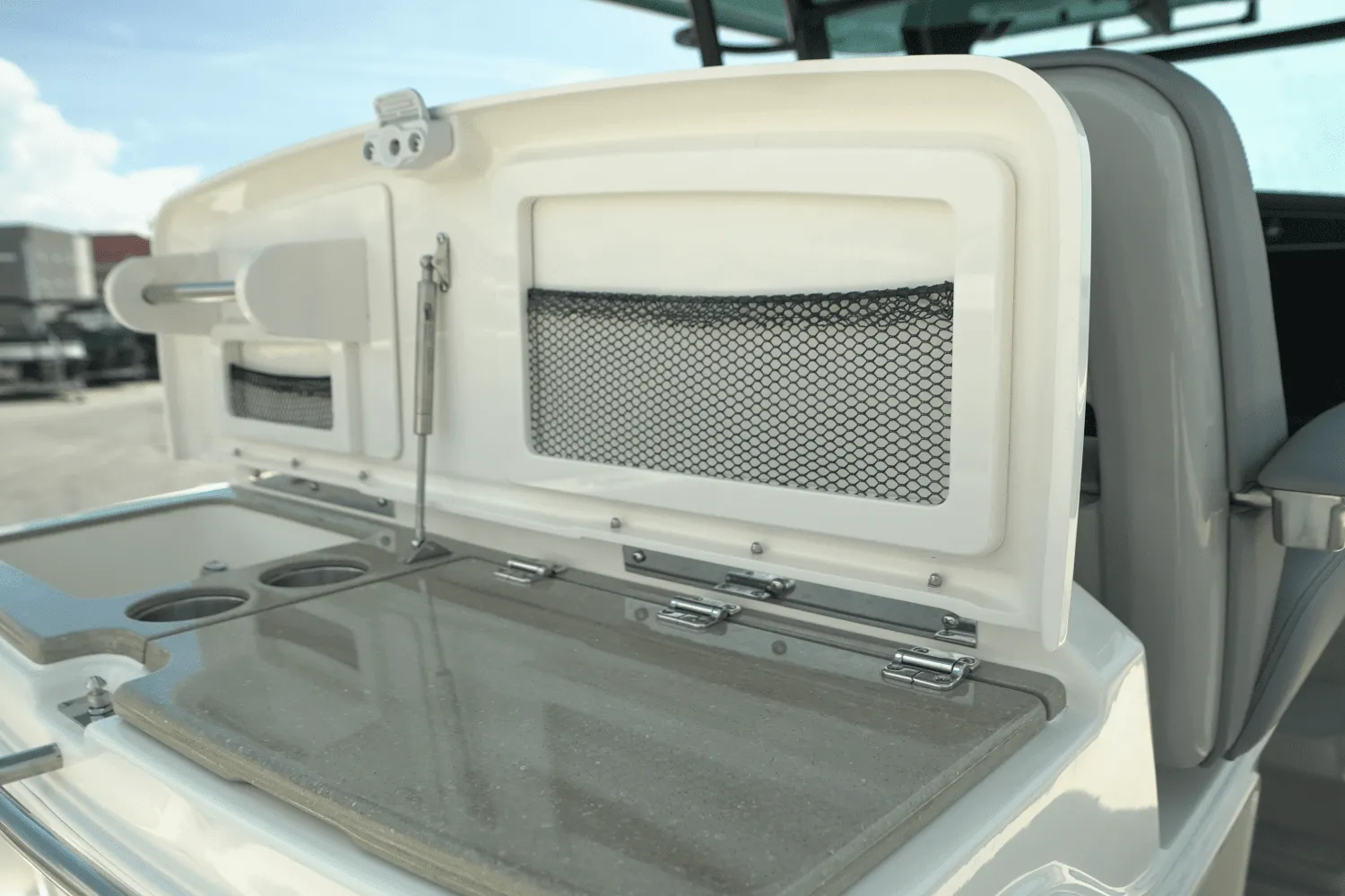 2025 Boston Whaler 330 Outrage Image Thumbnail #14
