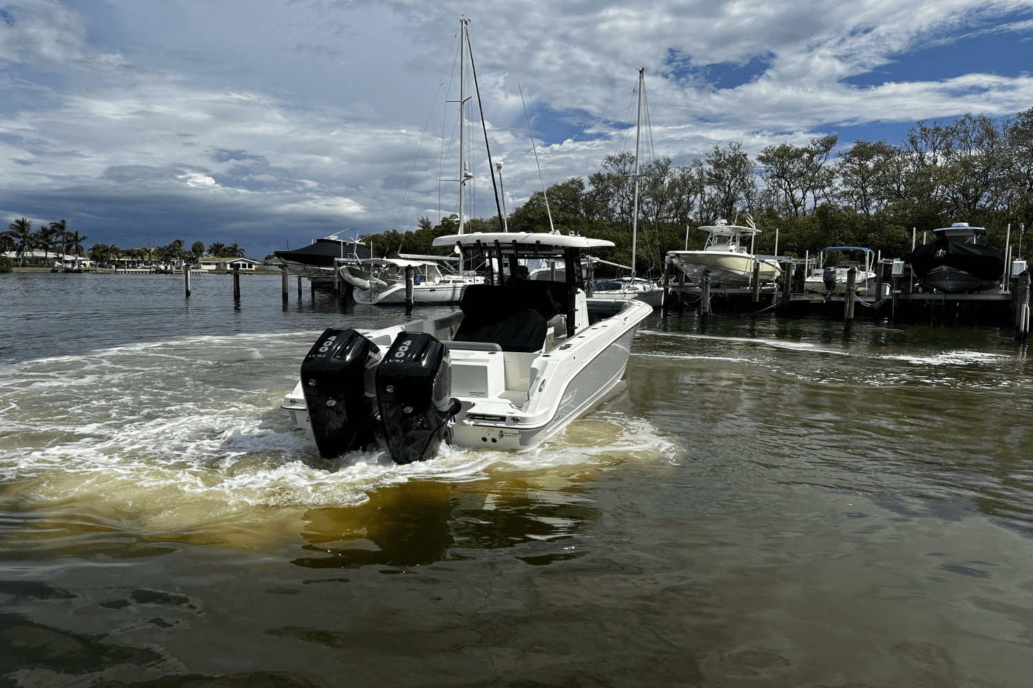 2025 Boston Whaler 330 Outrage Image Thumbnail #10