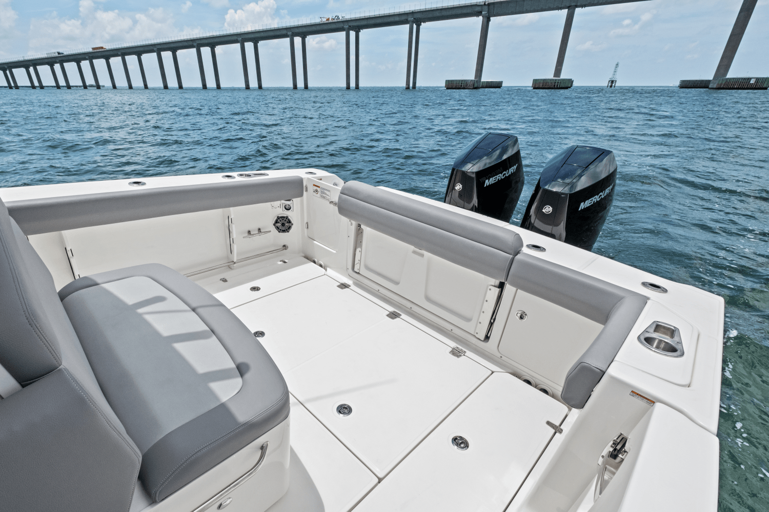 2025 Boston Whaler 330 Outrage Image Thumbnail #9