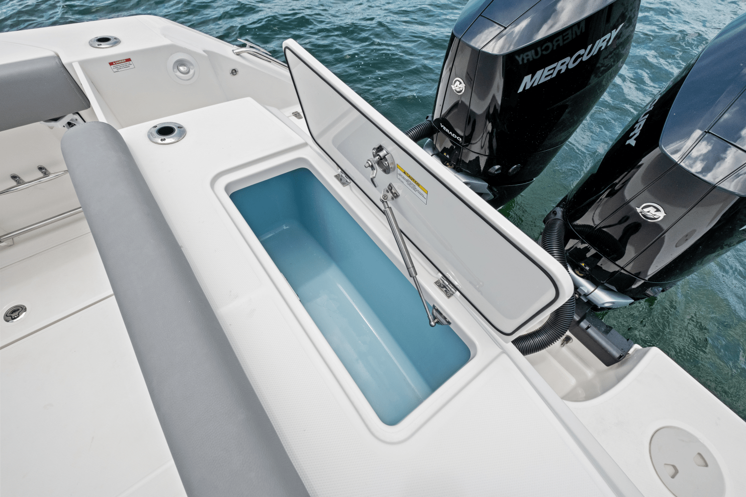 2025 Boston Whaler 330 Outrage Image Thumbnail #10