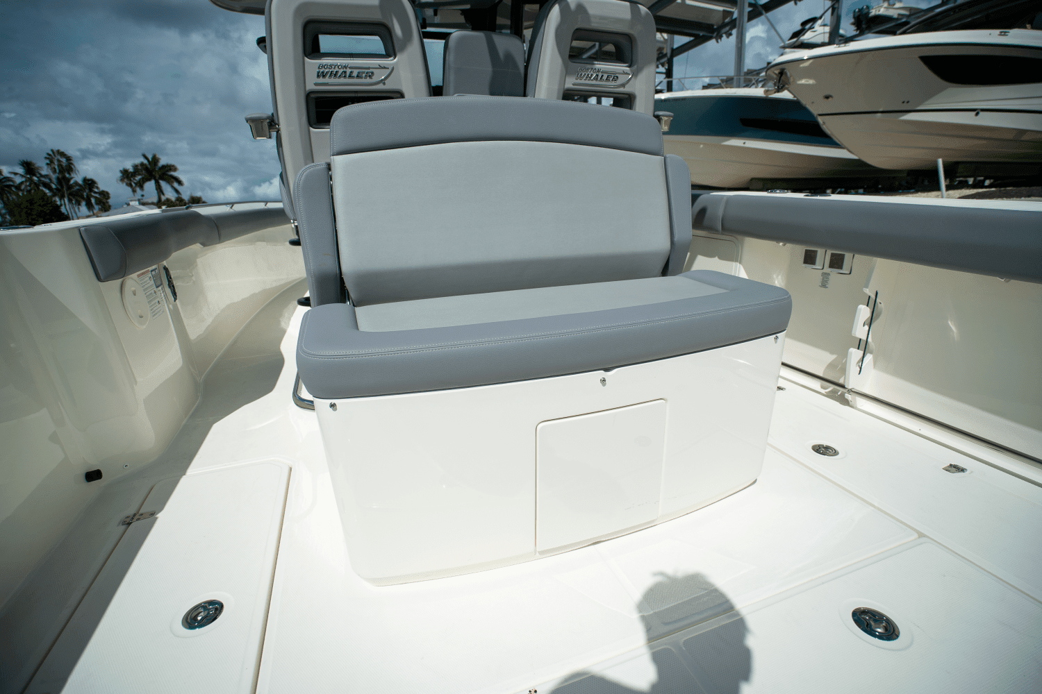 2025 Boston Whaler 330 Outrage Image Thumbnail #7