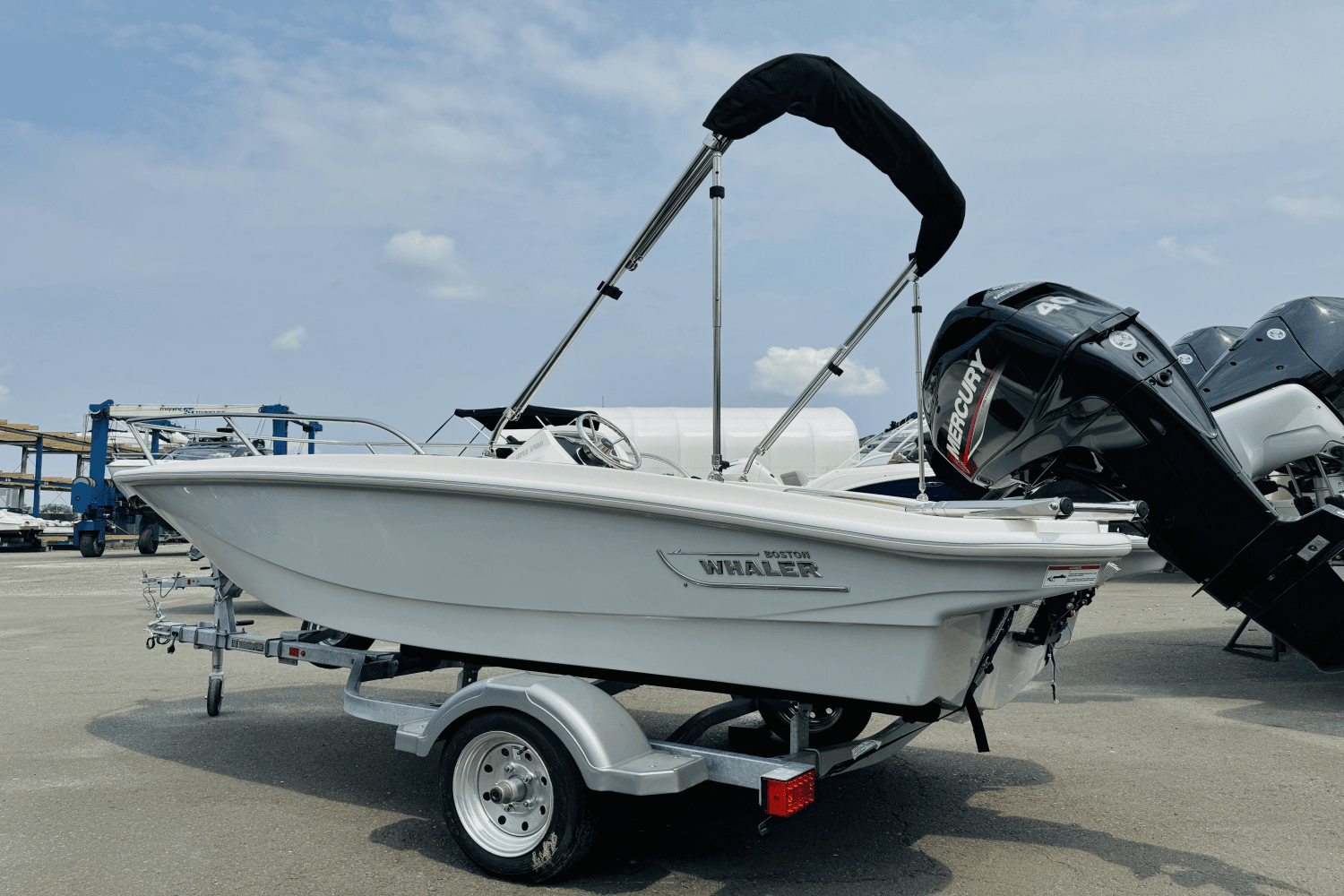 2025 Boston Whaler 130 Super Sport