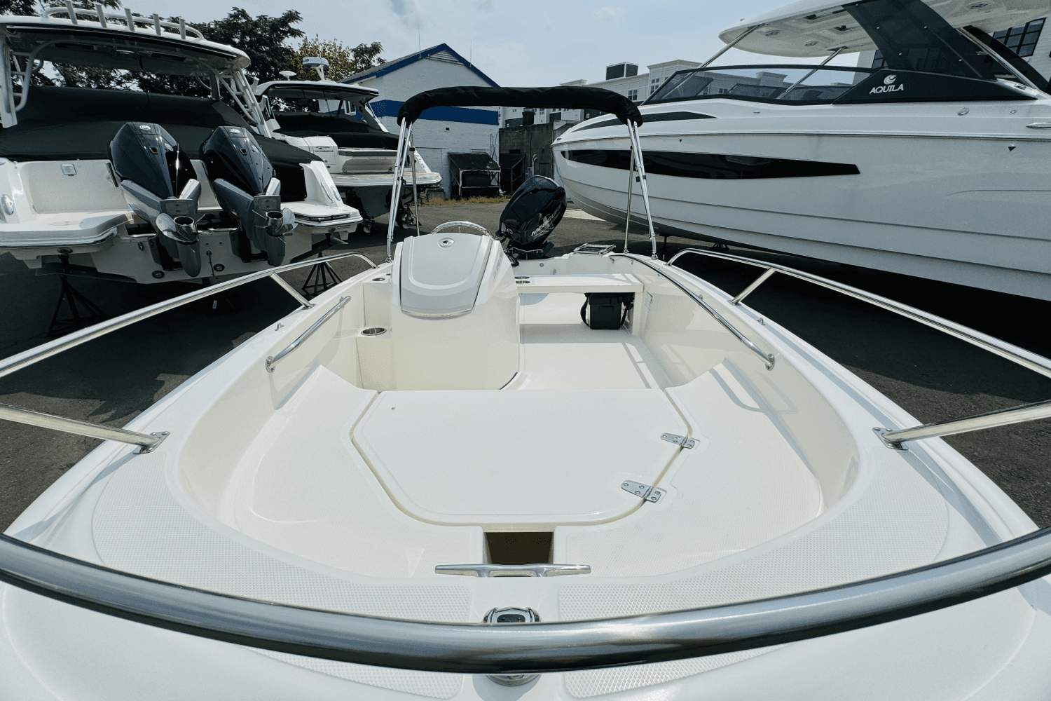 2025 Boston Whaler 130 Super Sport Image Thumbnail #2