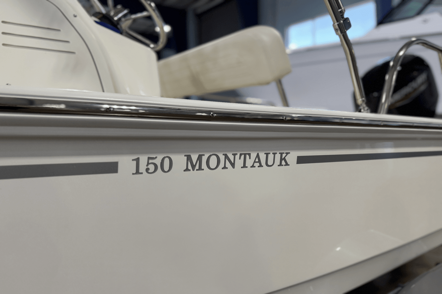 2025 Boston Whaler 150 Montauk Image Thumbnail #2