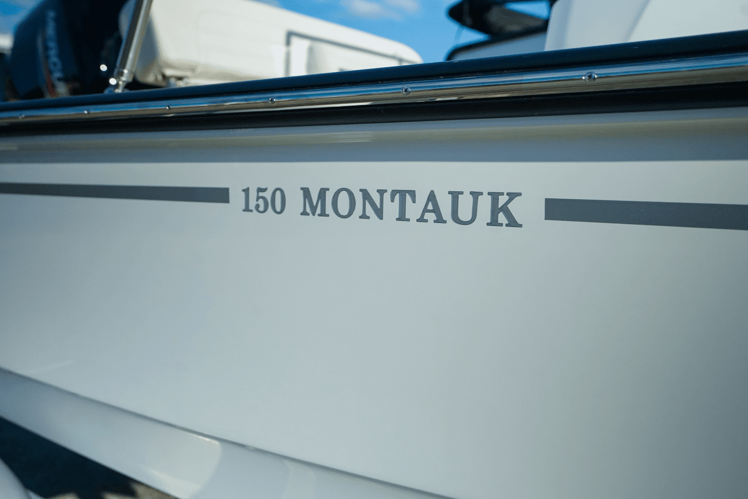 2025 Boston Whaler 150 Montauk Image Thumbnail #1