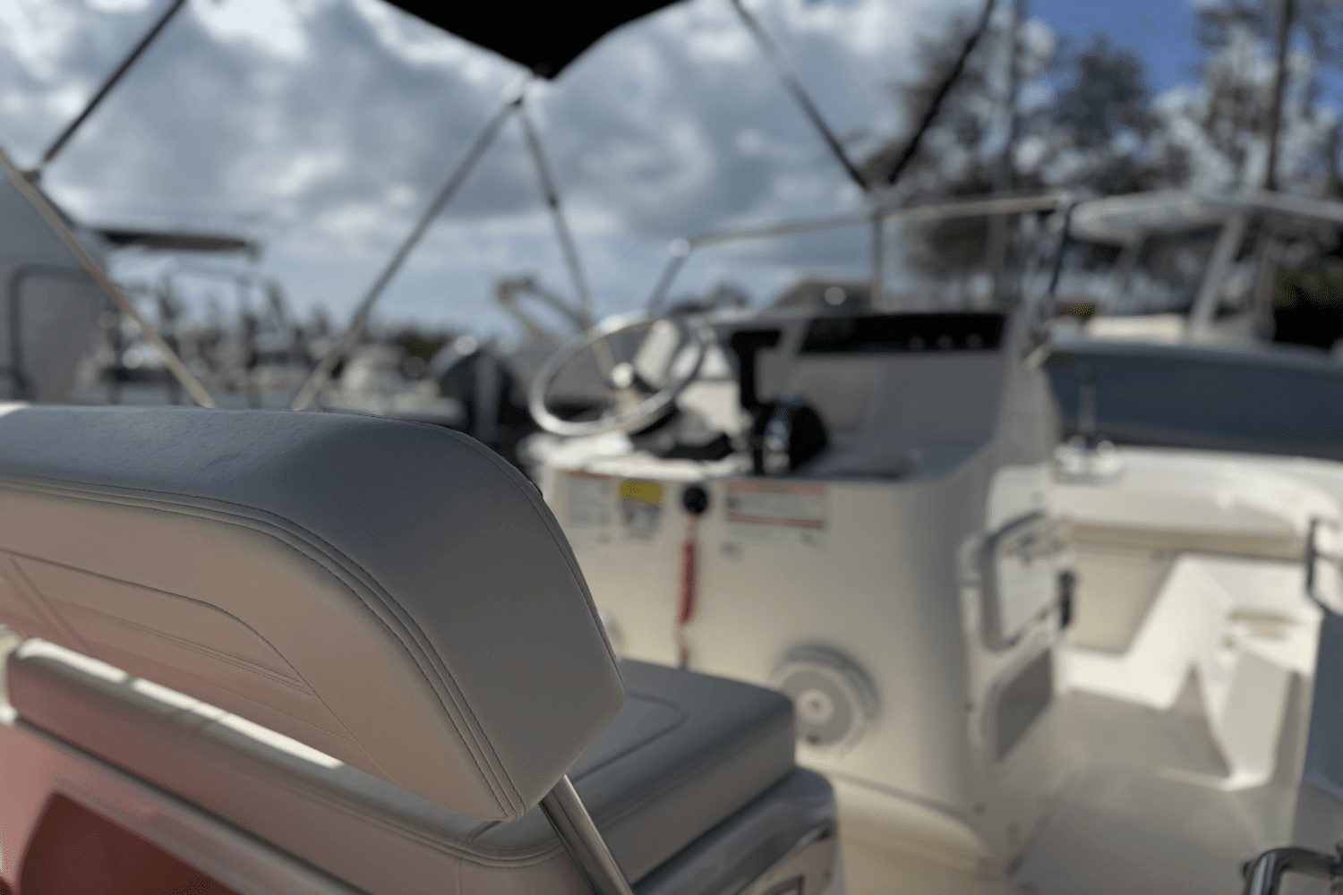 2025 Boston Whaler 150 Montauk Image Thumbnail #3