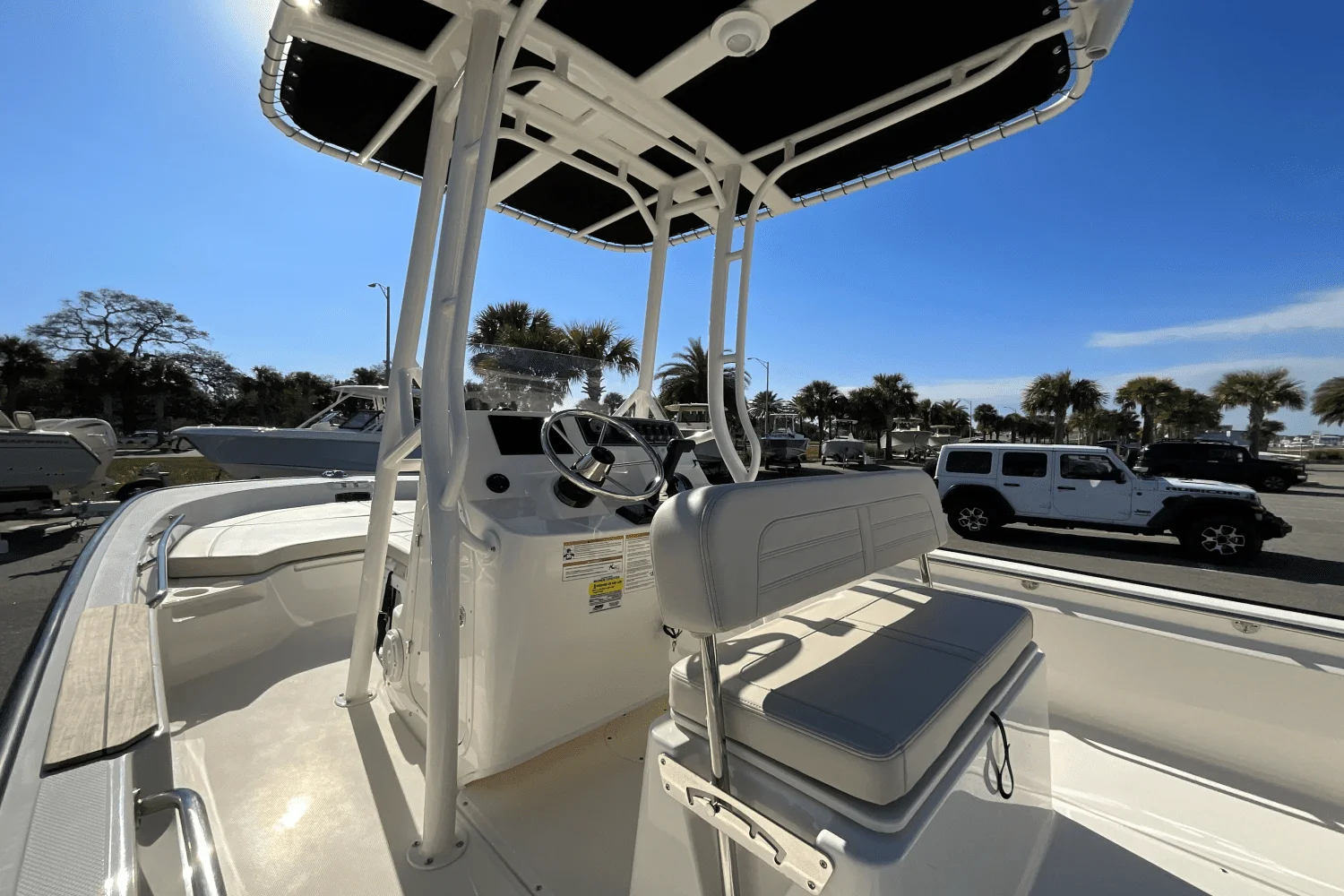 2025 Boston Whaler 190 Montauk Image Thumbnail #11