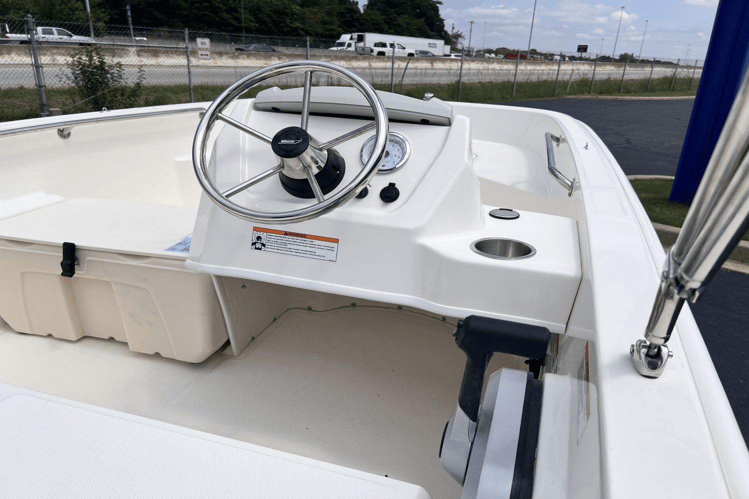 2025 Boston Whaler 160 Super Sport Image Thumbnail #3