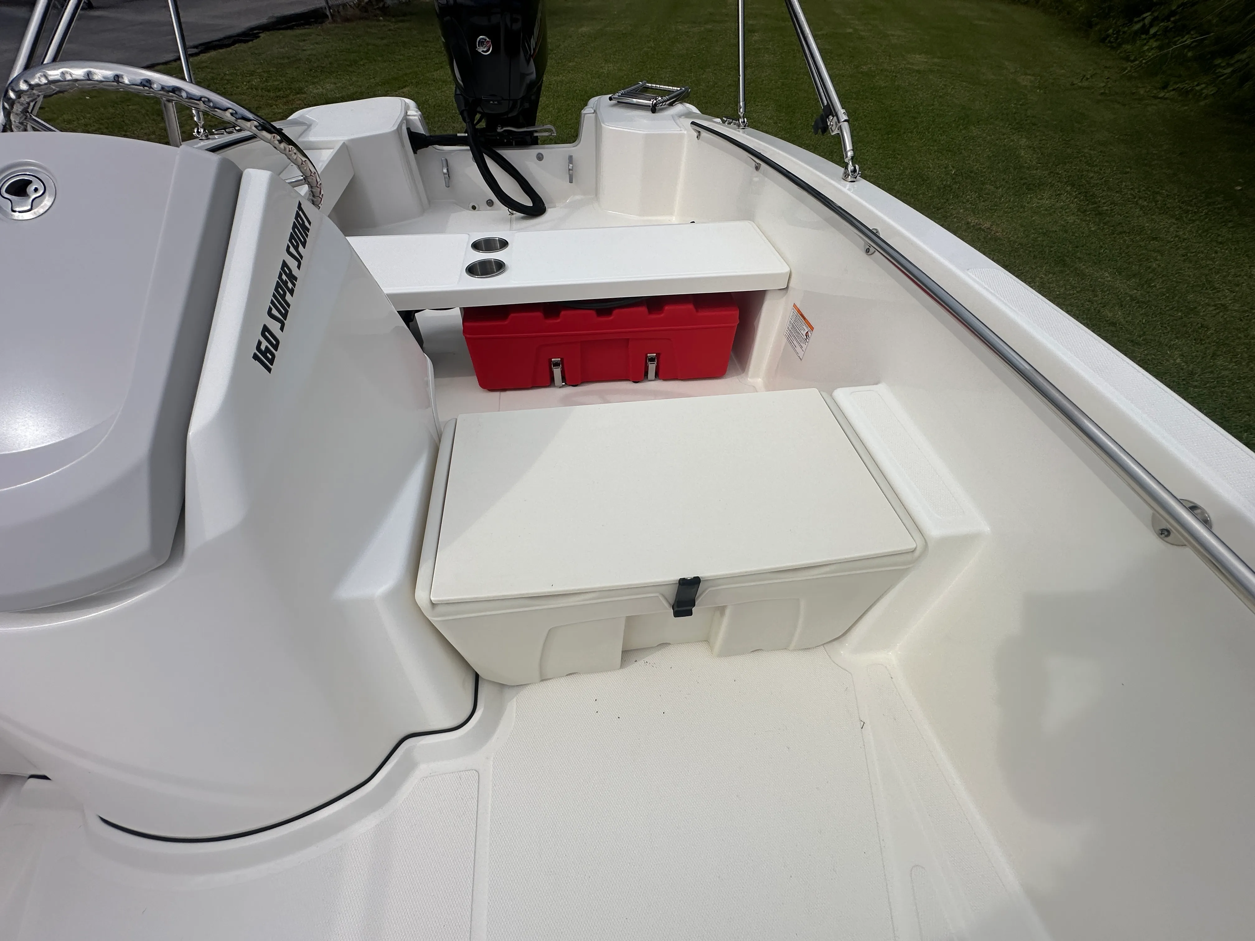2025 Boston Whaler 160 Super Sport Image Thumbnail #9