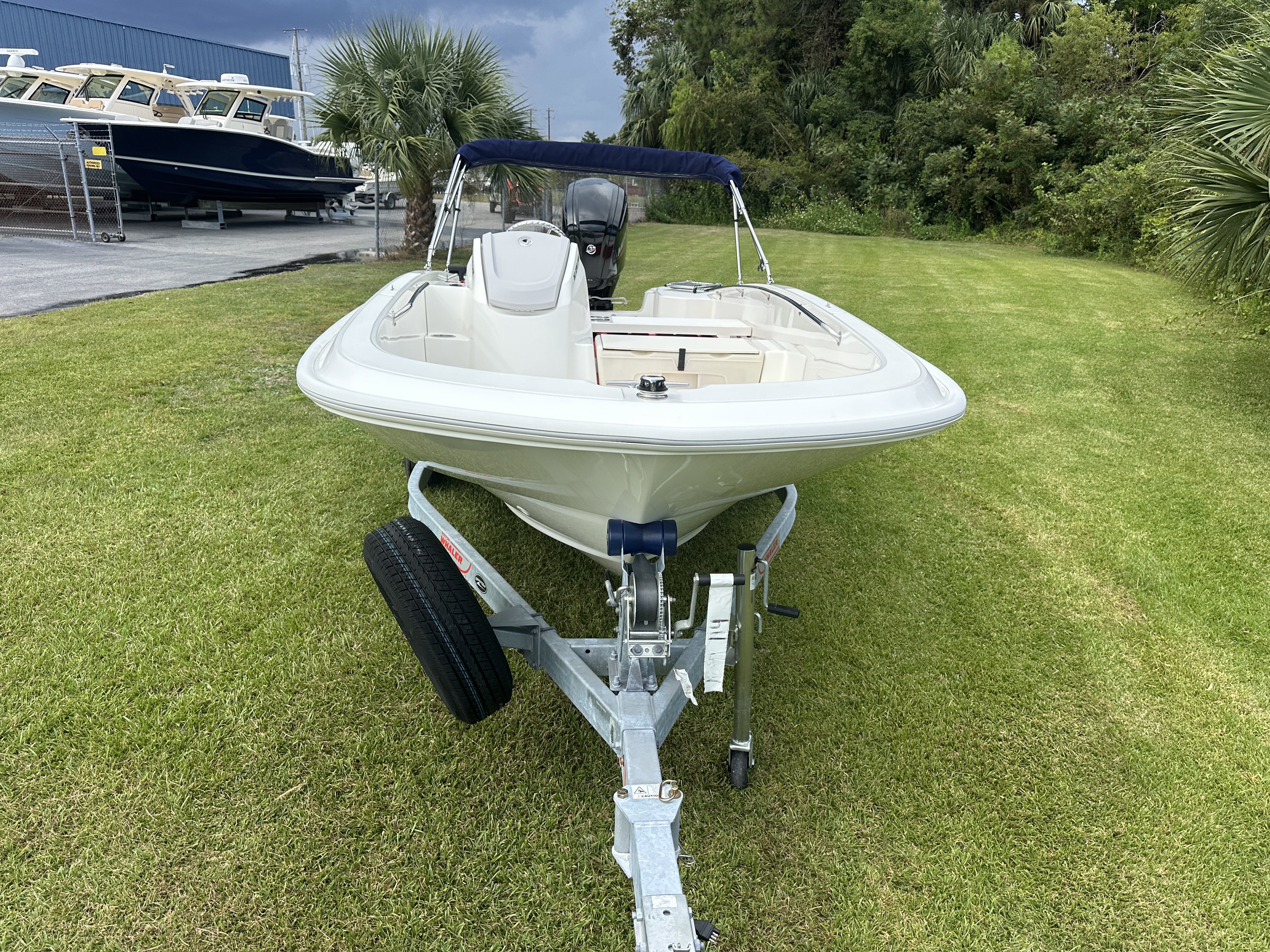 2025 Boston Whaler 160 Super Sport Image Thumbnail #1