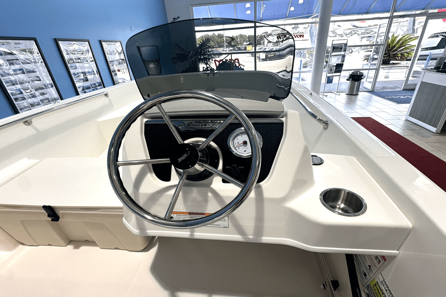 2025 Boston Whaler 160 Super Sport Image Thumbnail #11