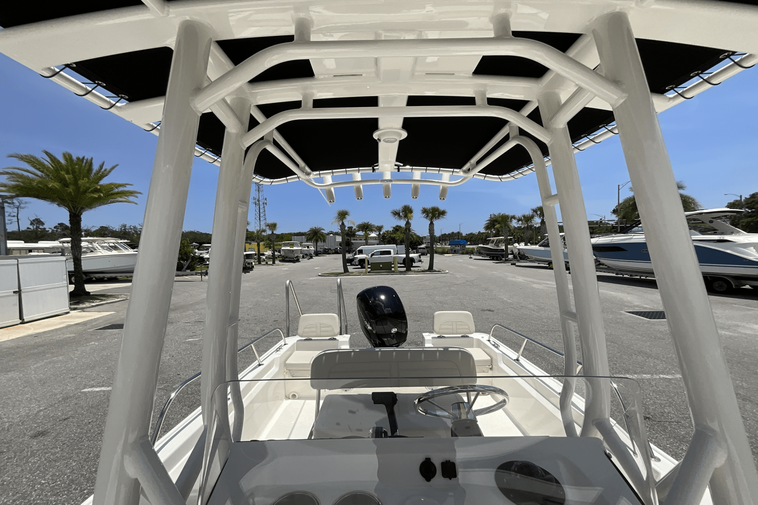 2025 Boston Whaler 190 Montauk Image Thumbnail #13