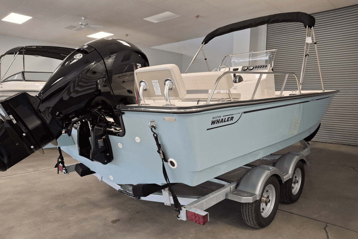 Thumbnail 2 for 2025 Boston Whaler 190 Montauk 