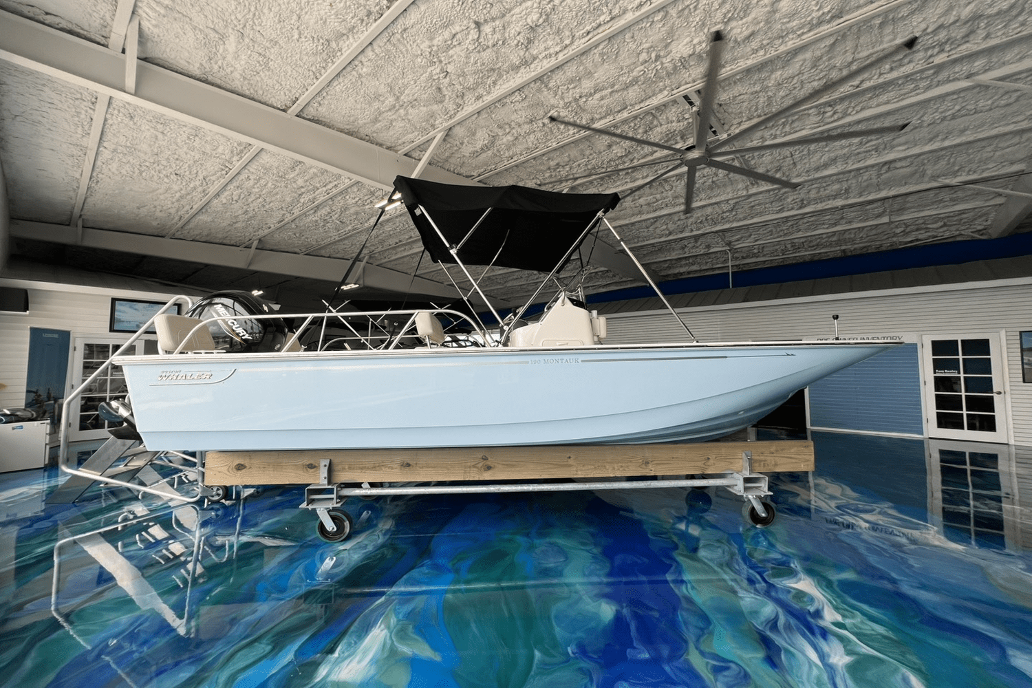 2025 Boston Whaler 190 Montauk Image Thumbnail #1