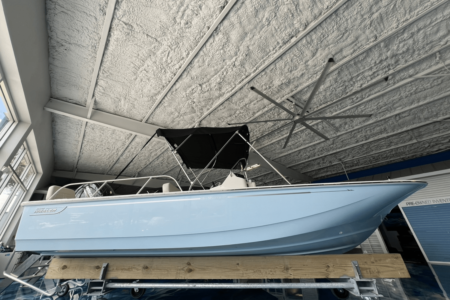 2025 Boston Whaler 190 Montauk Image Thumbnail #3