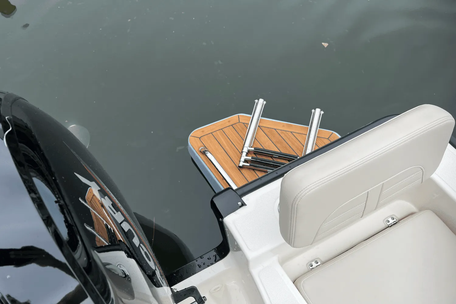 2025 Boston Whaler 190 Montauk Image Thumbnail #3