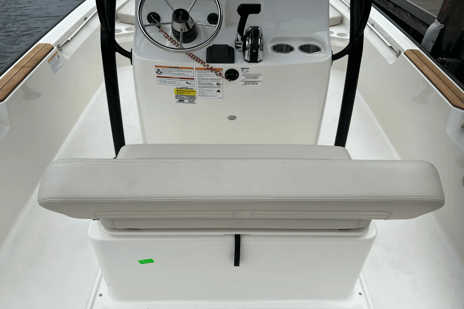 2025 Boston Whaler 190 Montauk Image Thumbnail #7